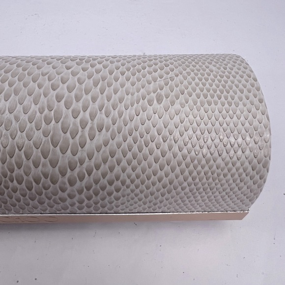 JIMMY CHOO GLASSES/SUNGLASSES CASE, FAUX SNAKE LEATHER, TAN & WHITE COLORS, NWOT - Picture 9 of 12